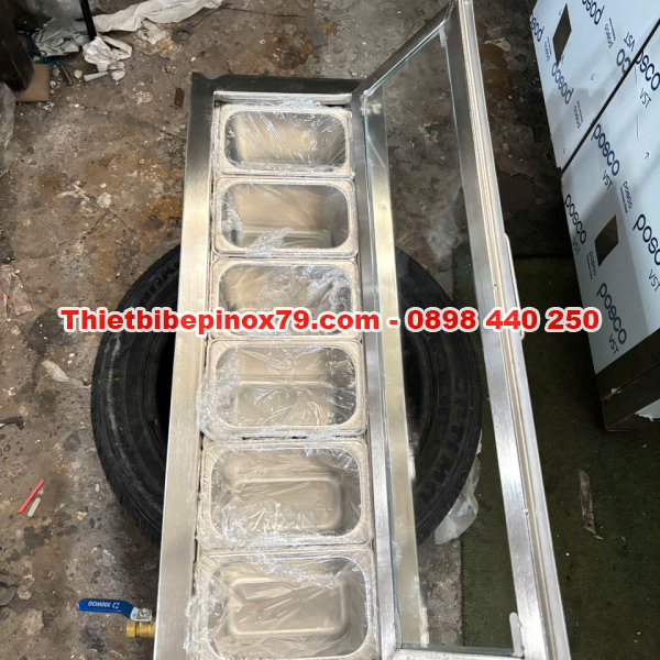 THÙNG ĐÁ INOX 304 TÍCH HỢP 6 KHAY TOPPING NHỎ GỌN, TIỆN LỢI, CÔNG NĂNG VỪA ĐỦ CHO QUÁN NHỎ 