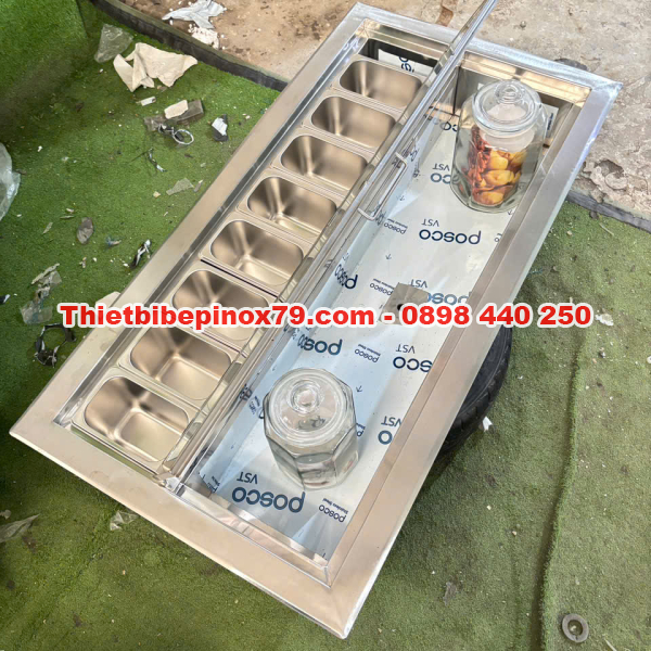 THÙNG ĐÁ INOX 304 TÍCH HỢP KHAY TOPPING VÀ HỘC ƯỚP HỦ TRÁI CÂY TƯƠI SIÊU TIỆN LỢI
