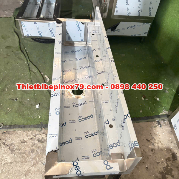 CHẬU RỬA INOX 304 TÍCH HỢP 4 VÒI GIẢI PHÁP RỬA VÀ SƠ CHẾ CHUYÊN NGHIỆP CHO NHÀ HÀNG, QUÁN ĂN